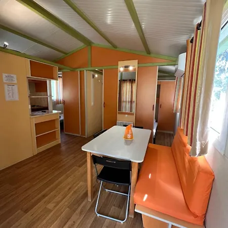 3 Etoiles - Piscine - Ccbgc0i 木屋 *